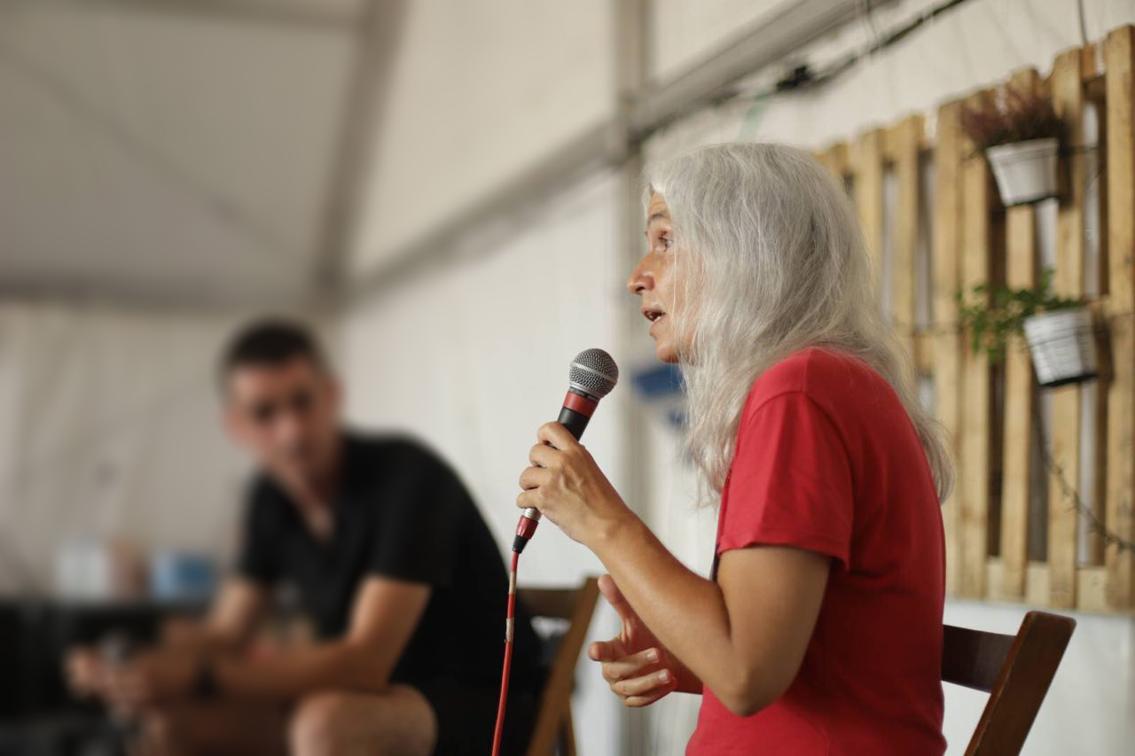 Belén Gopegui: «Esana ez dagoena esan behar du literatura iraultzaileak»